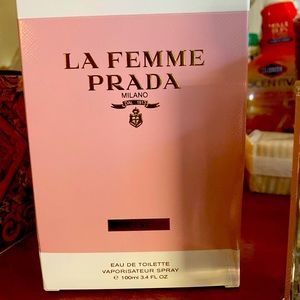 La femme Prada